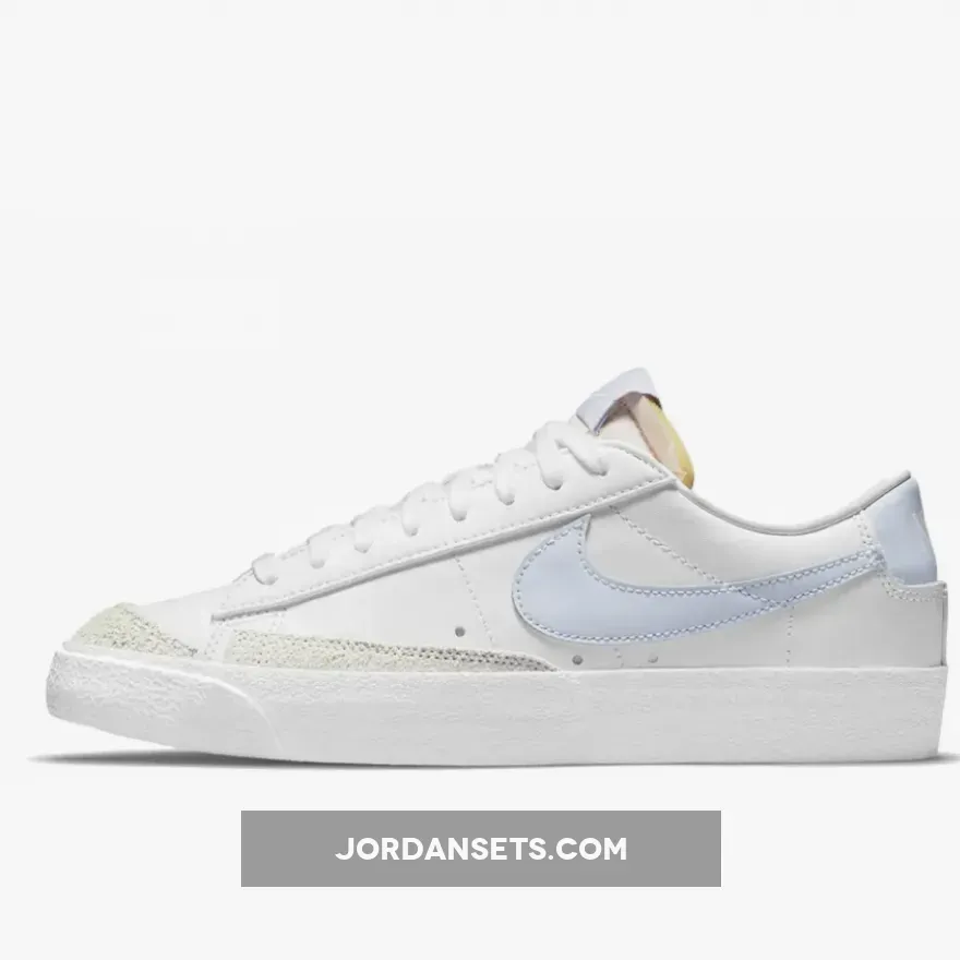 Nike Blazer Low 77 White Ghost DC4769-103 Outlet