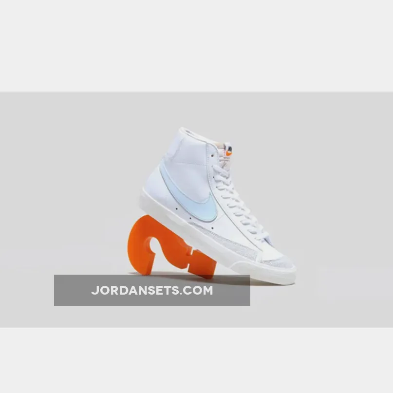 Nike Blazer Hi Vintage White Blue BQ6806-109 #blazer mid 77 vintage celestine blue