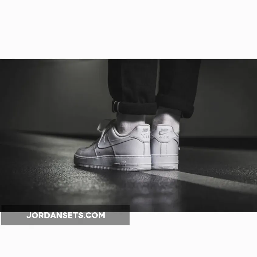 Nike Air Force 1 Low 'Poker' White Black / white air force 1 9.5 mens