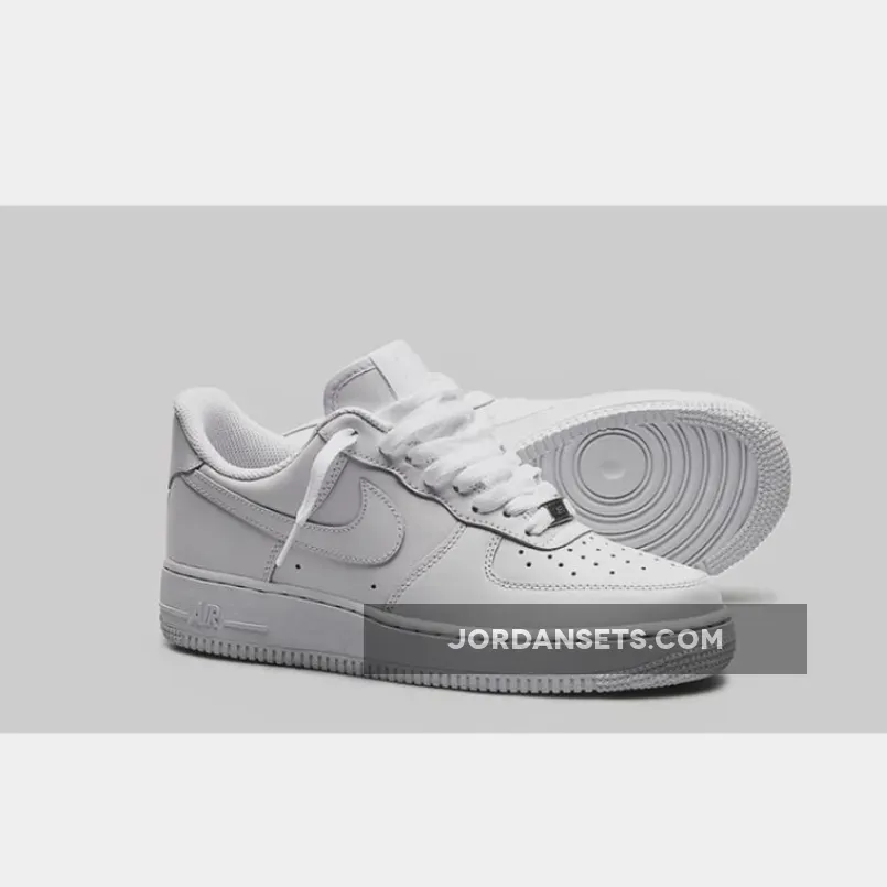 Nike Air Force 1 Low 'Poker' White Black / white air force 1 9.5 mens