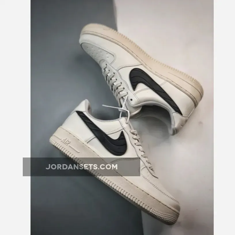 Nike Air Force 1 Low "Quilted Swooshes" White | SWOOSH ACCOUNT Nike Air Force 1 Low "Quilted Swooshes" White | SWOOSH ACCOUNT