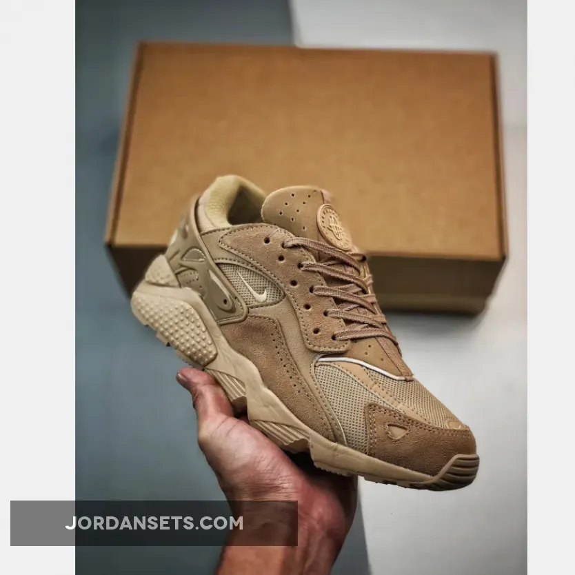 Nike Air Huarache Wheat DZ3306-200