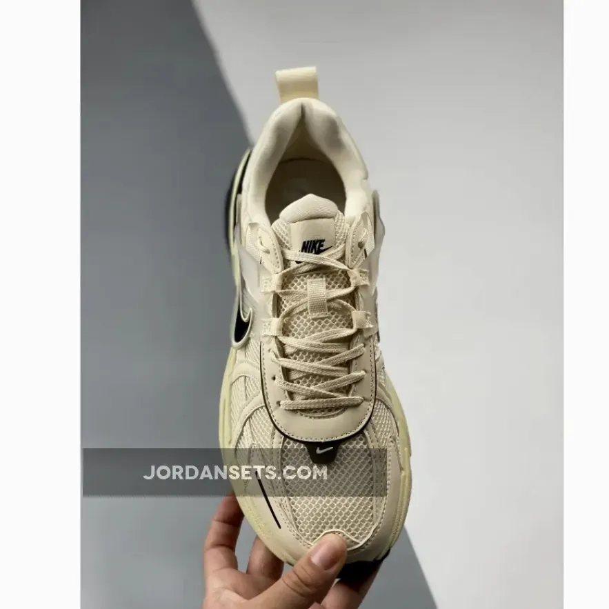 Nike Runtekk Coconut Milk Black For Sale Nike Runtekk Coconut Milk Black For Sale