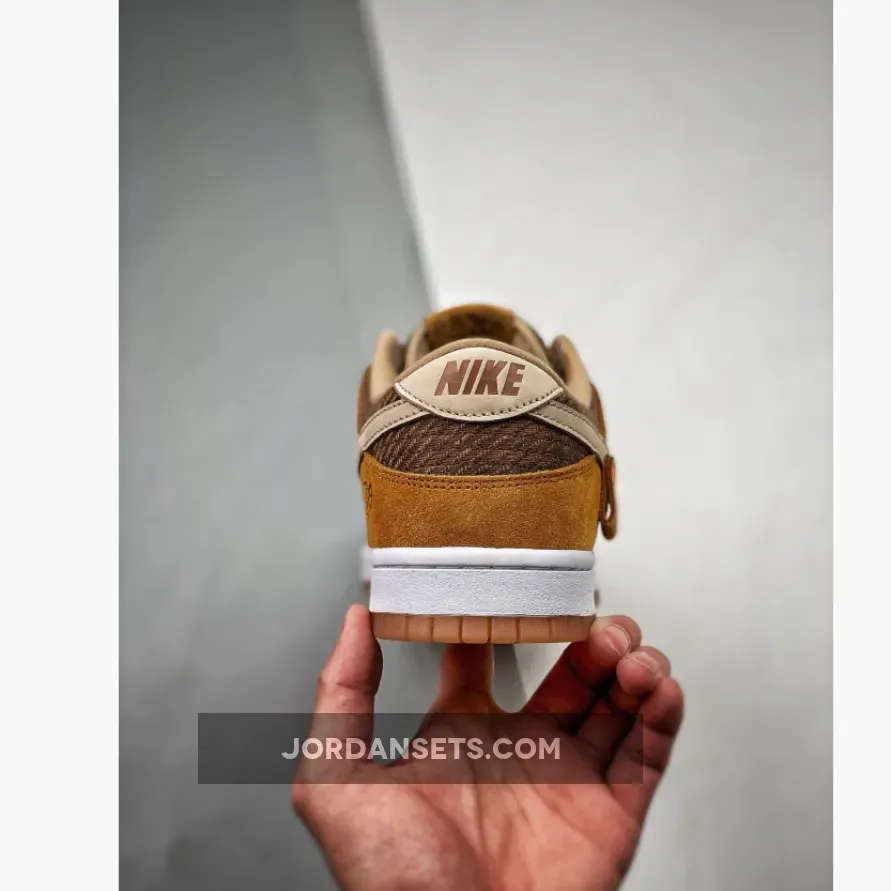 Nike Dunk Low 'Teddy Bear' DZ5350-228 - dunks teddy bear