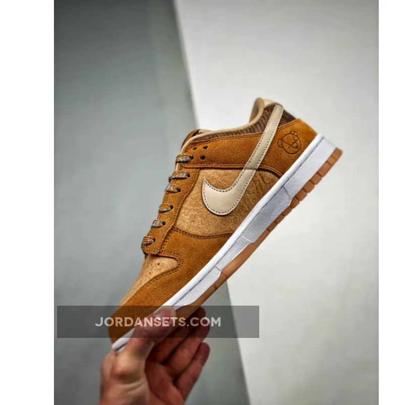Nike Dunk Low 'Teddy Bear' DZ5350-228 - dunks teddy bear