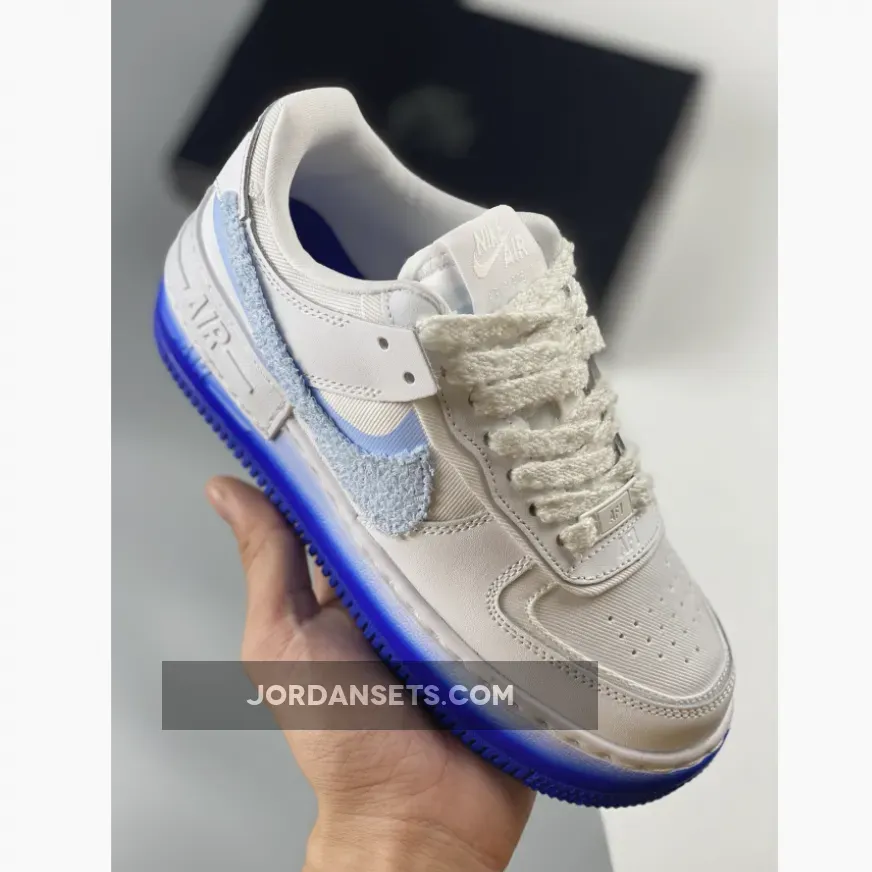 Canvas Af1 / Nike WMNS Air Force 1 Shadow Chenille Swoosh White/Blue