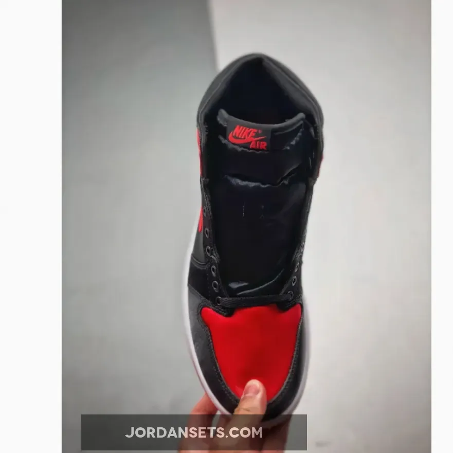 Air Jordan 1 High OG Satin Bred Air Jordan 1 High OG Satin Bred
