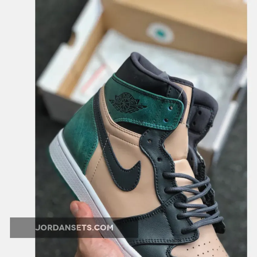 Air Jordan 1 High Premium Black/Pink-Metallic Green Air Jordan 1 High Premium Black/Pink-Metallic Green