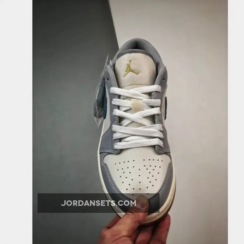 Air Jordan 1 Low SE ‘Repaired Denim Swoosh’ Air Jordan 1 Low SE ‘Repaired Denim Swoosh’