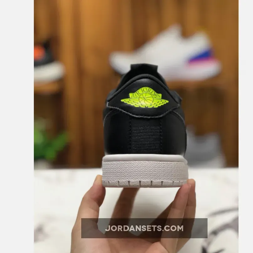Air Jordan 1 Low Slip Black/Volt-Phantom-Silt Red Air Jordan 1 Low Slip Black/Volt-Phantom-Silt Red