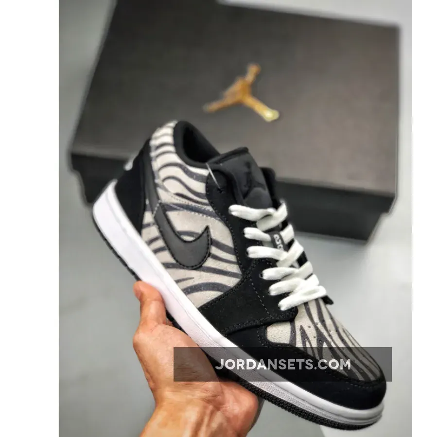 Air Jordan 1 Low Zebra Print Black White