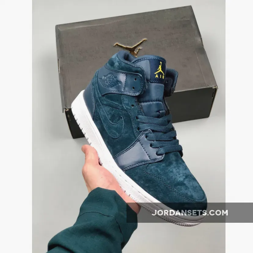Air Jordan 1 Mid "Armory Navy"