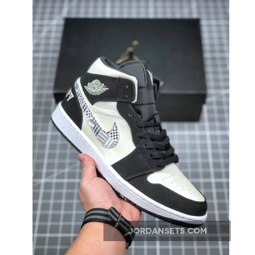 Air Jordan 1 Mid "Equality"