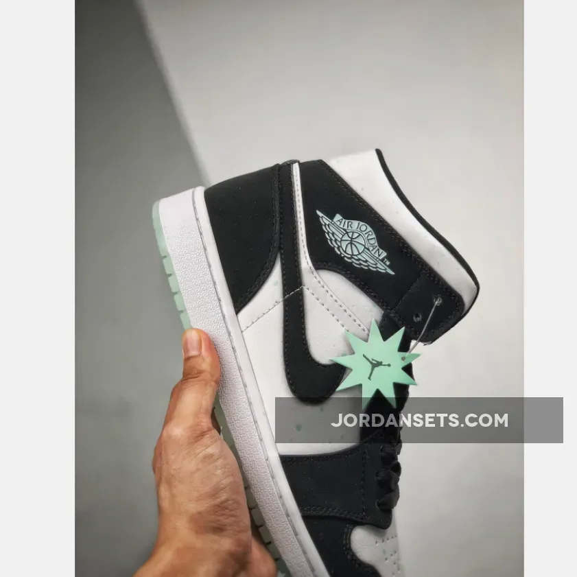 Air Jordan 1 Mid SE "Panda" White/Black-Teal Tint Air Jordan 1 Mid SE "Panda" White/Black-Teal Tint