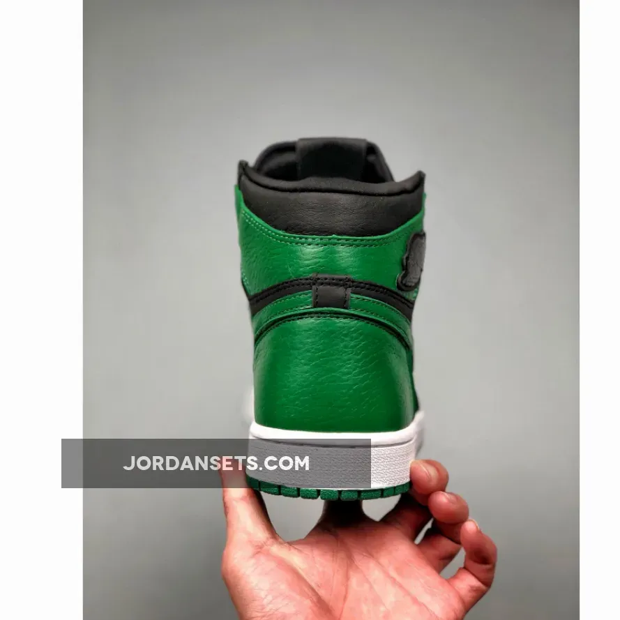 Air Jordan 1 Retro High OG "Pine Green 2.0" Air Jordan 1 Retro High OG "Pine Green 2.0"