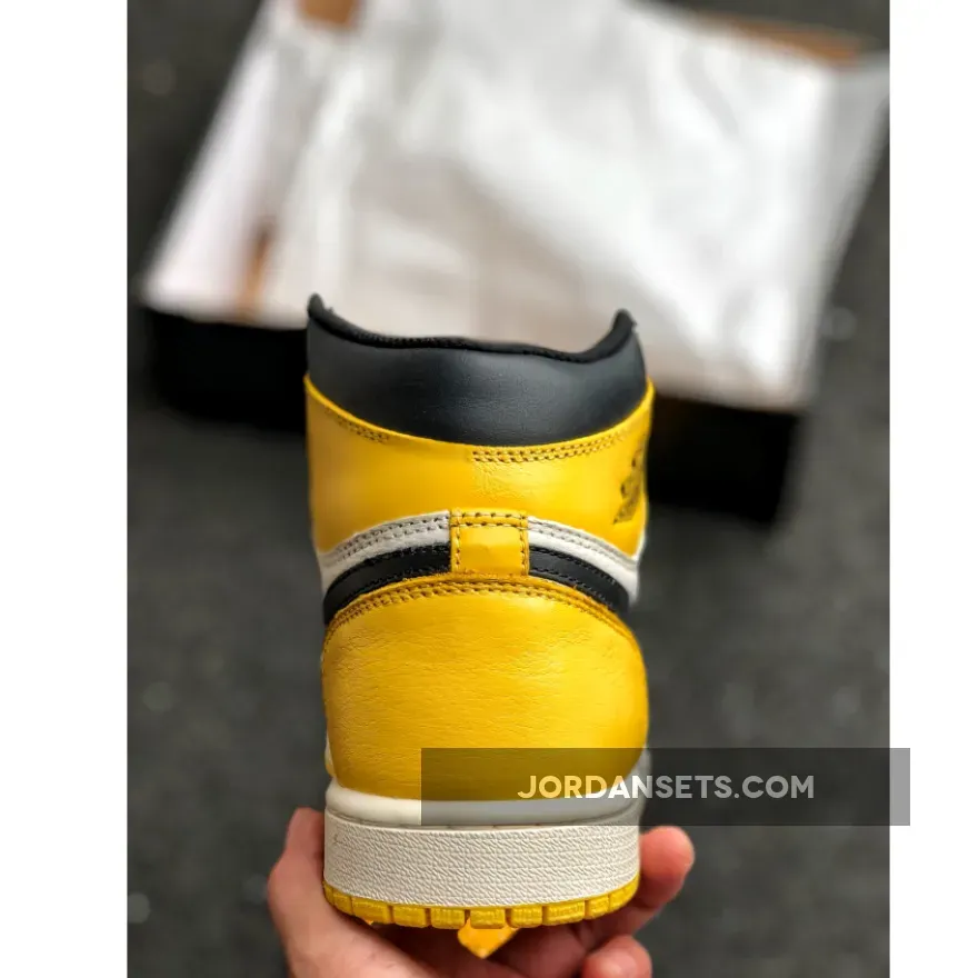 Air Jordan 1 Retro High OG Yellow Toe Air Jordan 1 Retro High OG Yellow Toe