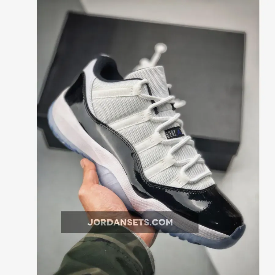Air Jordan 11 Retro Low Concord White/Black AJ11