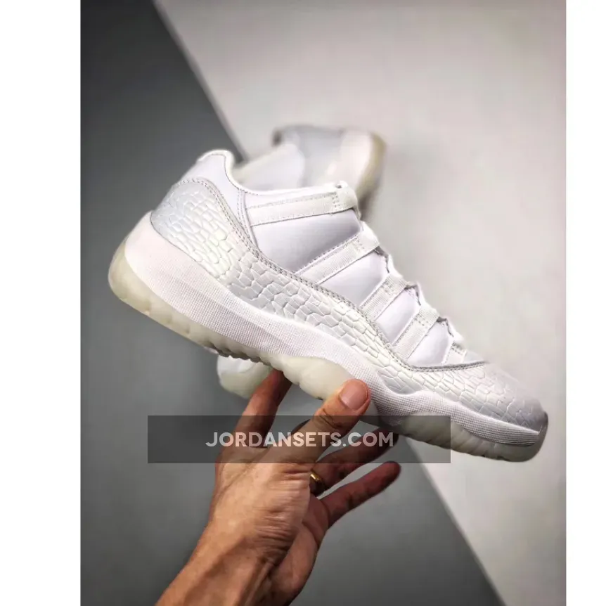 Air Jordan 11 Retro Low Premium GS "Heriess" Frost White-Pure Platinum