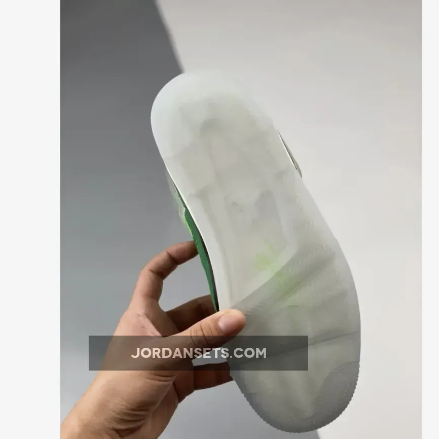 Air Jordan 4 Retro Wahlburgers PE Green White Air Jordan 4 Retro Wahlburgers PE Green White