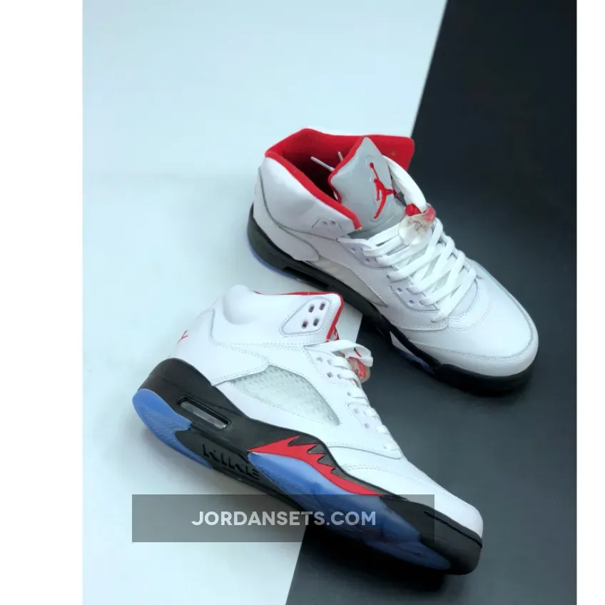Air Jordan 5 Retro "Fire Red Silver Tongue" Air Jordan 5 Retro "Fire Red Silver Tongue"