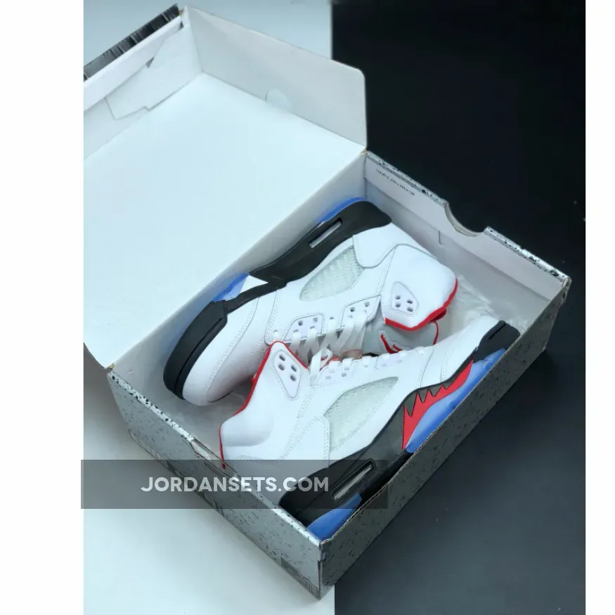 Air Jordan 5 Retro "Fire Red Silver Tongue" Air Jordan 5 Retro "Fire Red Silver Tongue"