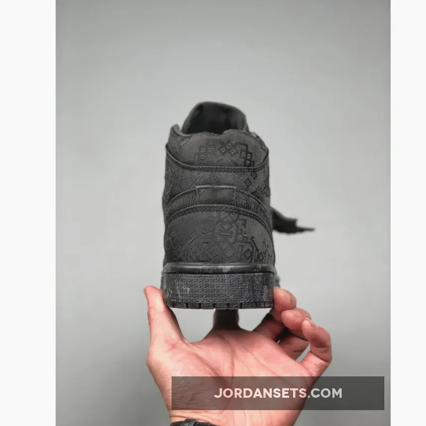 CLOT x Air Jordan 1 Mid "Fearless" Black CLOT x Air Jordan 1 Mid "Fearless" Black