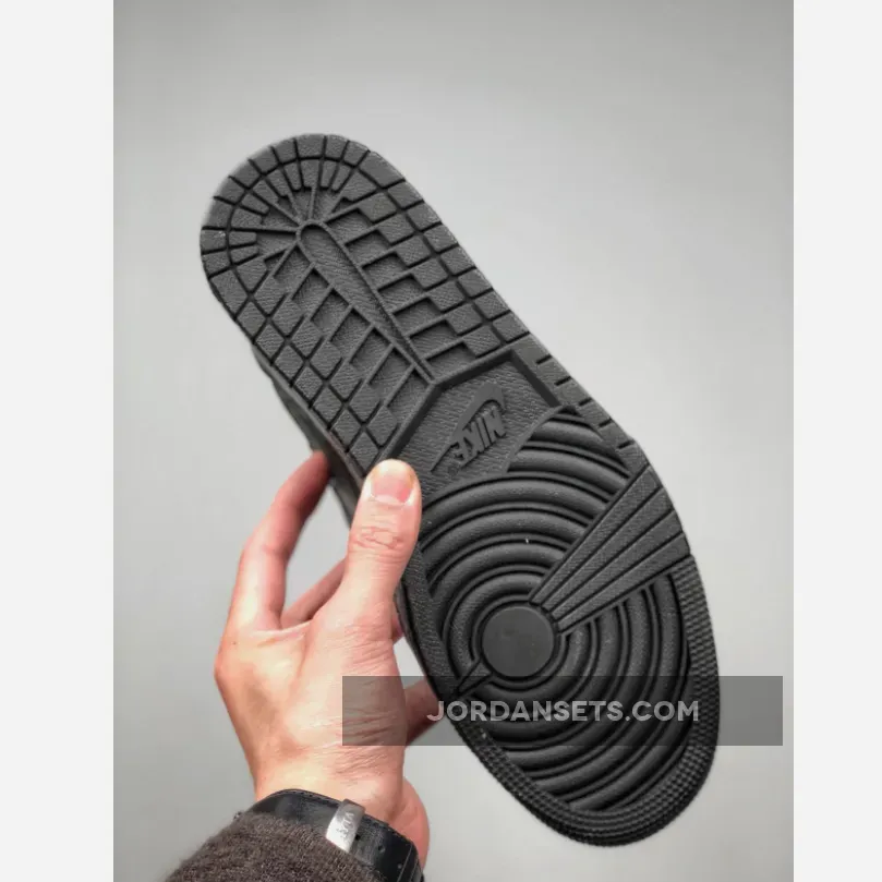 CLOT x Air Jordan 1 Mid "Fearless" Black CLOT x Air Jordan 1 Mid "Fearless" Black