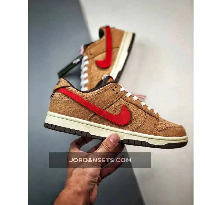 CLOT x Nike Dunk Low "Cork" CLOT x Nike Dunk Low "Cork"