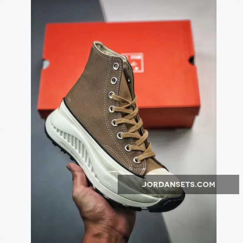 Converse Chuck 70 AT-CX High Sandalwood