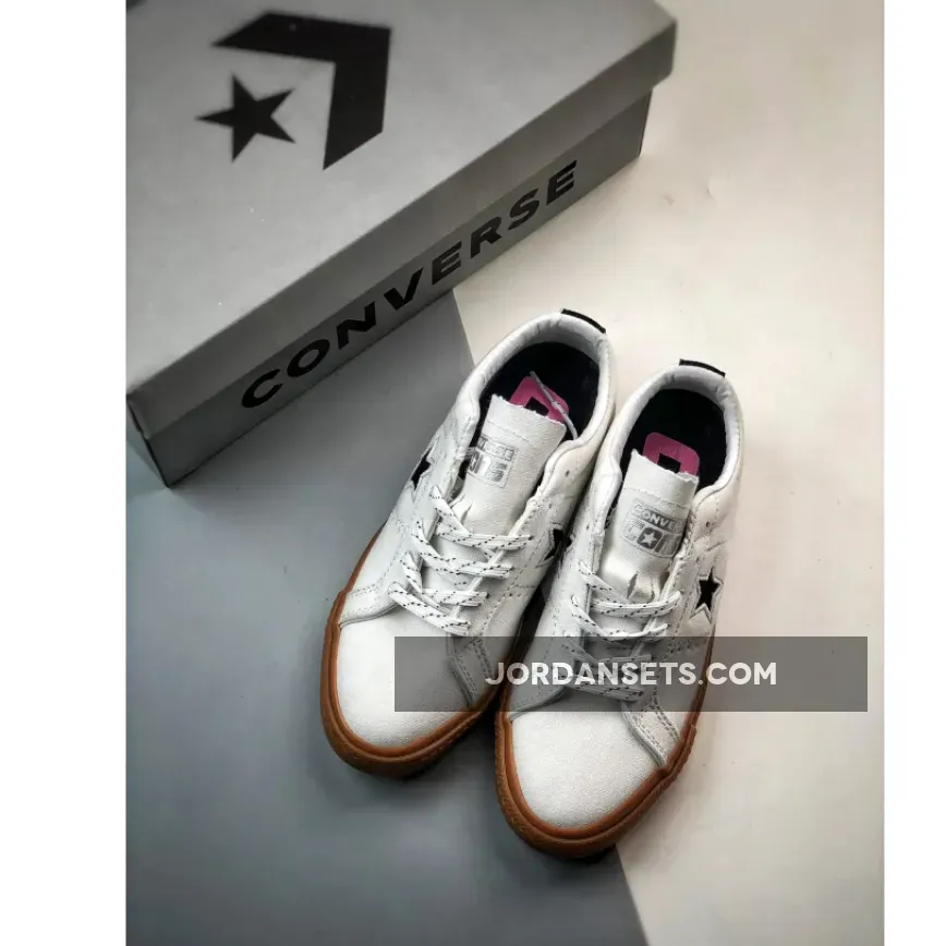 Converse One Star Pro Low ‘White Dark Gum’ Converse One Star Pro Low ‘White Dark Gum’