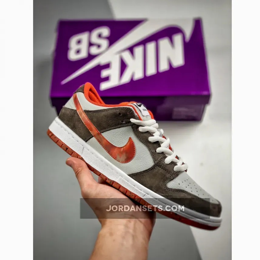 Crushed D.C. X Nike SB Dunk Low White/Orange-Brown