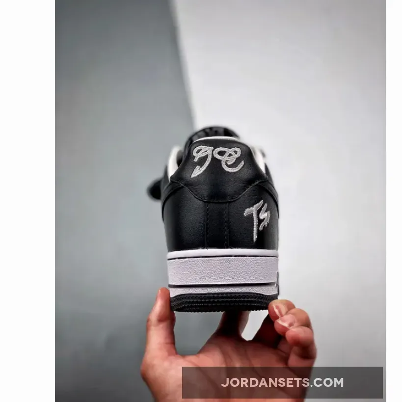 Fat Joe x Nike Air Force 1 Low "Terror Squad" White Black Fat Joe x Nike Air Force 1 Low "Terror Squad" White Black