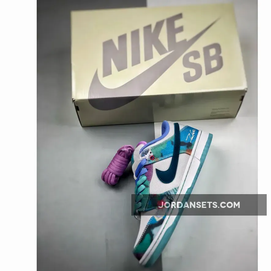 Futura Laboratories x Nike SB Dunk Low Aqua Teal Futura Laboratories x Nike SB Dunk Low Aqua Teal