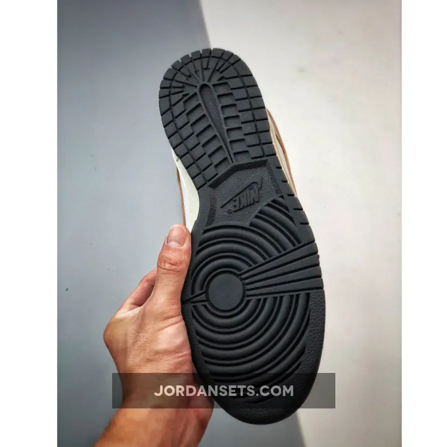 HUF x Nike SB Dunk Low San Francisco White/Black-Orange HUF x Nike SB Dunk Low San Francisco White/Black-Orange