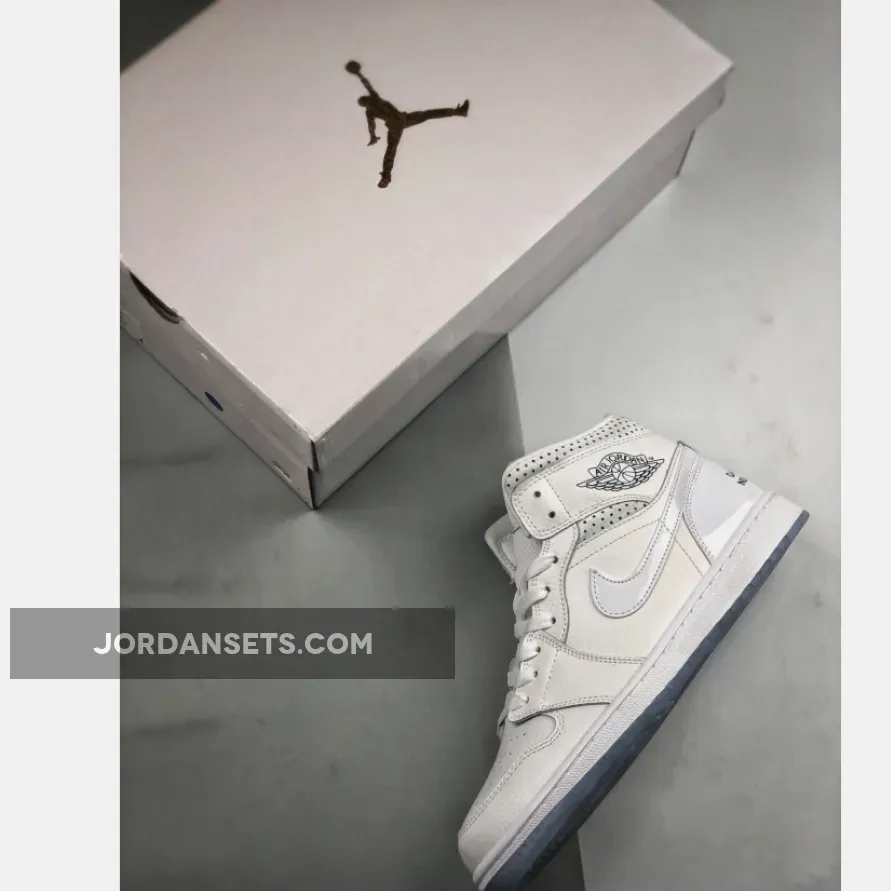 Jordan 1 Mid Unite Totale White For Womens Jordan 1 Mid Unite Totale White For Womens