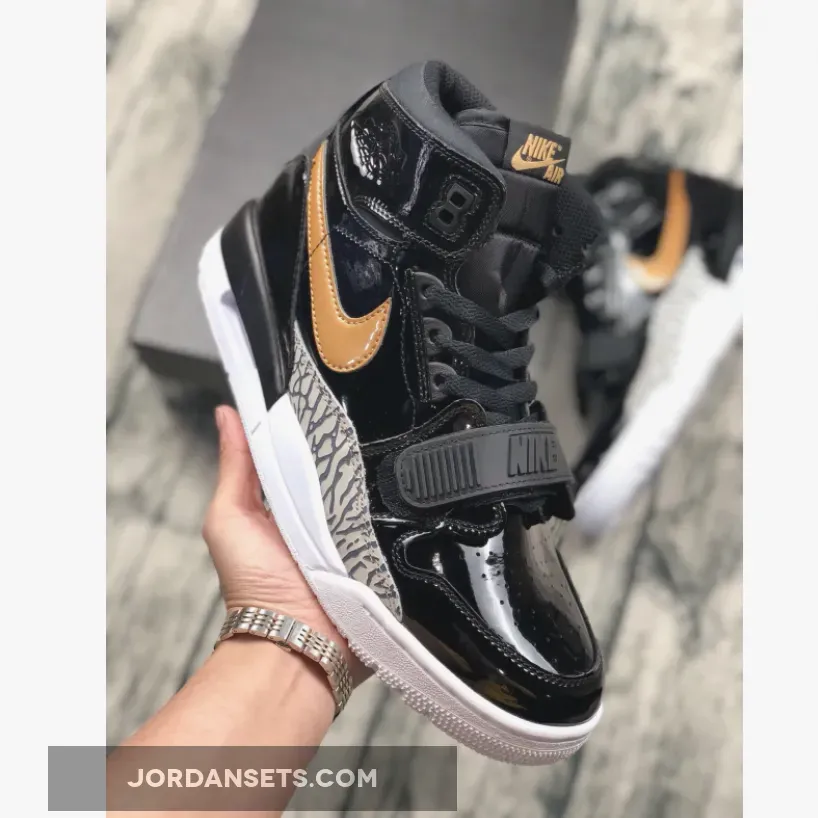 Jordan Legacy 312 "Black/Gold"