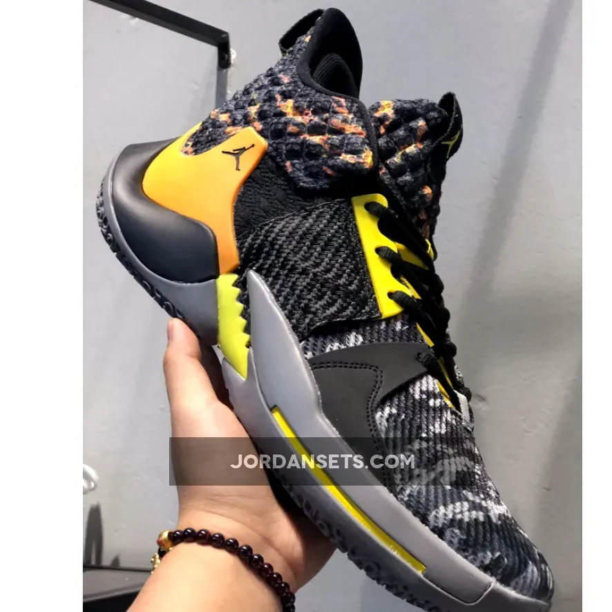 Jordan Why Not Zer0.2 Black/Wolf Grey-Yellow-Orange