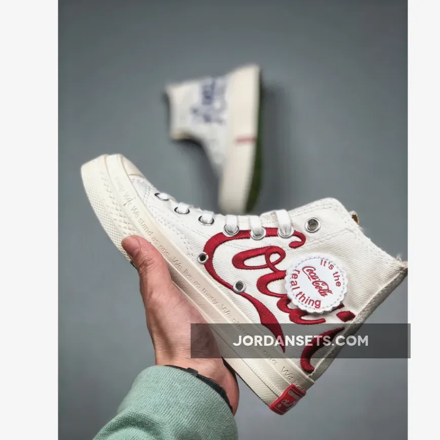 Kith x Coca-Cola x Converse Chuck Taylor 1970s White Kith x Coca-Cola x Converse Chuck Taylor 1970s White