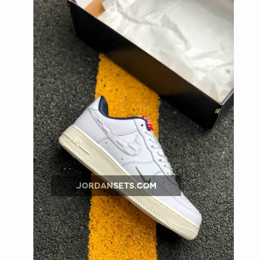 Kith x Nike Air Force 1 Low White/University Red-Metallic Gold