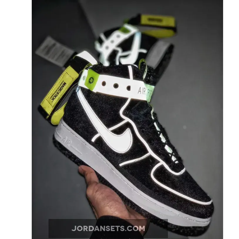 Magic Stick x Nike Air Force 1 High "VIP" Magic Stick x Nike Air Force 1 High "VIP"