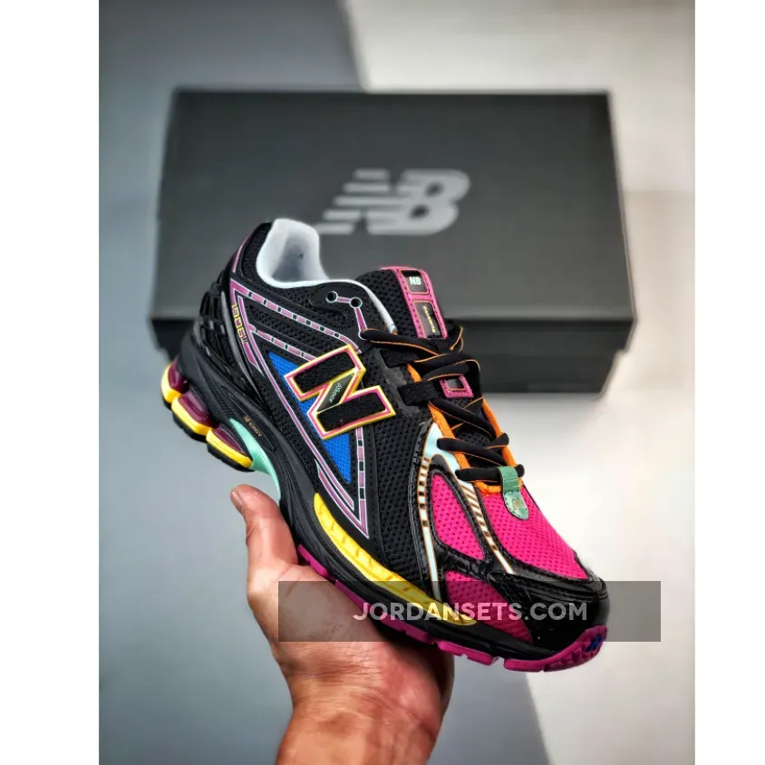 New Balance 1906R Neon Nights