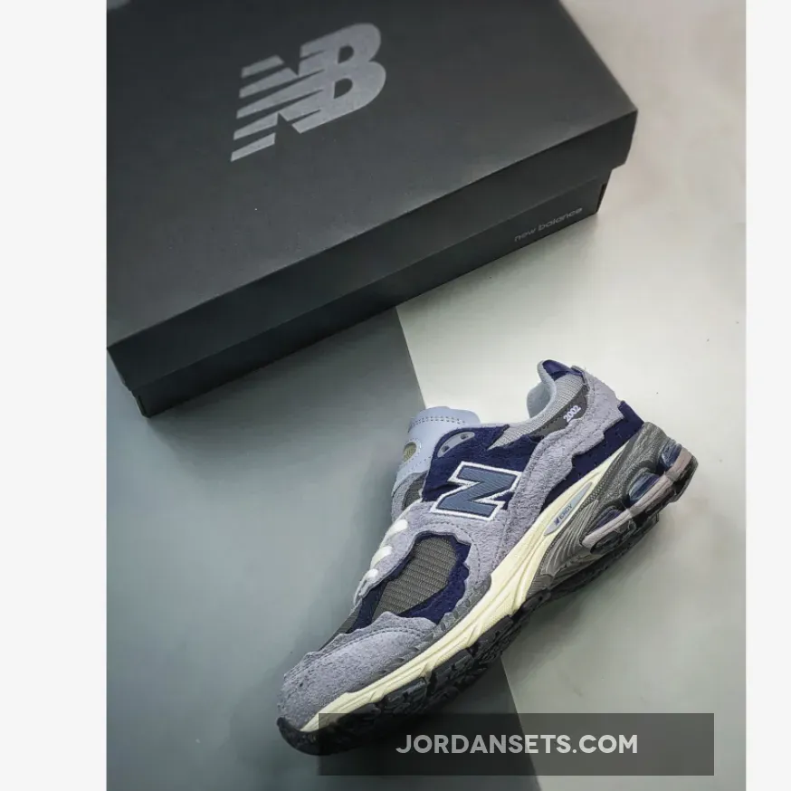 New Balance 2002R Protection Pack Purple New Balance 2002R Protection Pack Purple