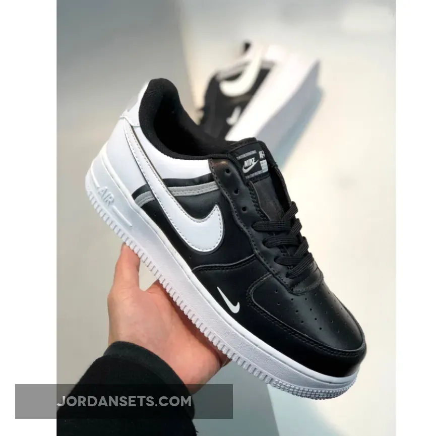 New Styled Nike Air Force 1 ’07 Black White