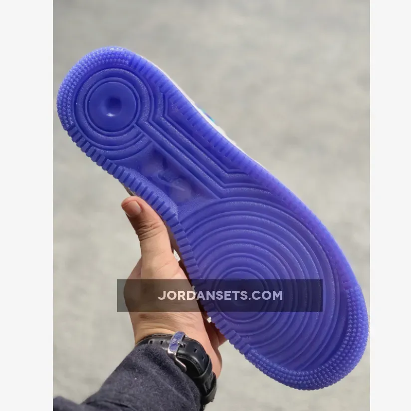 Nike Air Force 1 "Earth Day" Nike Air Force 1 "Earth Day"