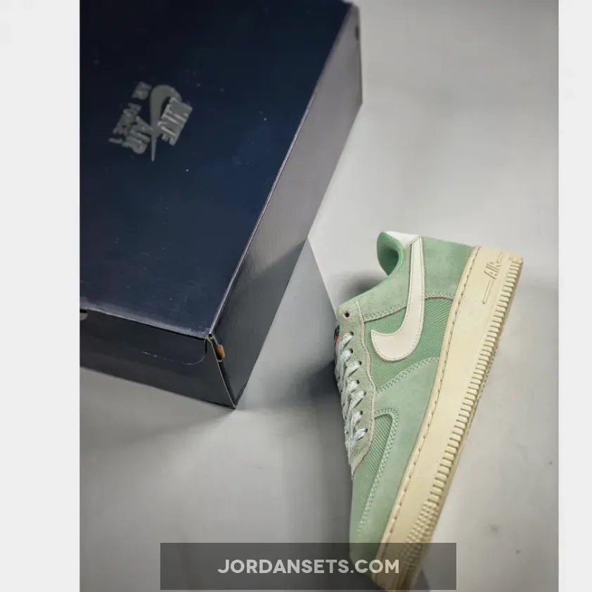 Nike Air Force 1 Low "Certified Fresh" Enamel Green/Sail Nike Air Force 1 Low "Certified Fresh" Enamel Green/Sail