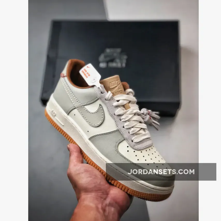 Nike Air Force 1 Low Light Bone/Sail-Tan-Gum Yellow