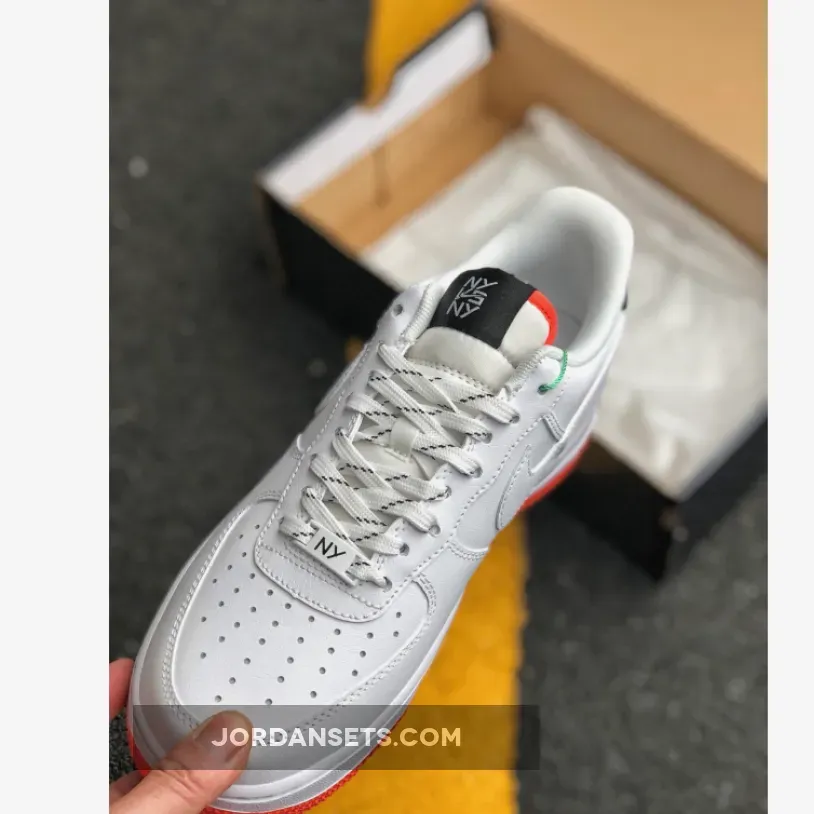Nike Air Force 1 Low "NY v NY" White/Black-Orange Peel Nike Air Force 1 Low "NY v NY" White/Black-Orange Peel