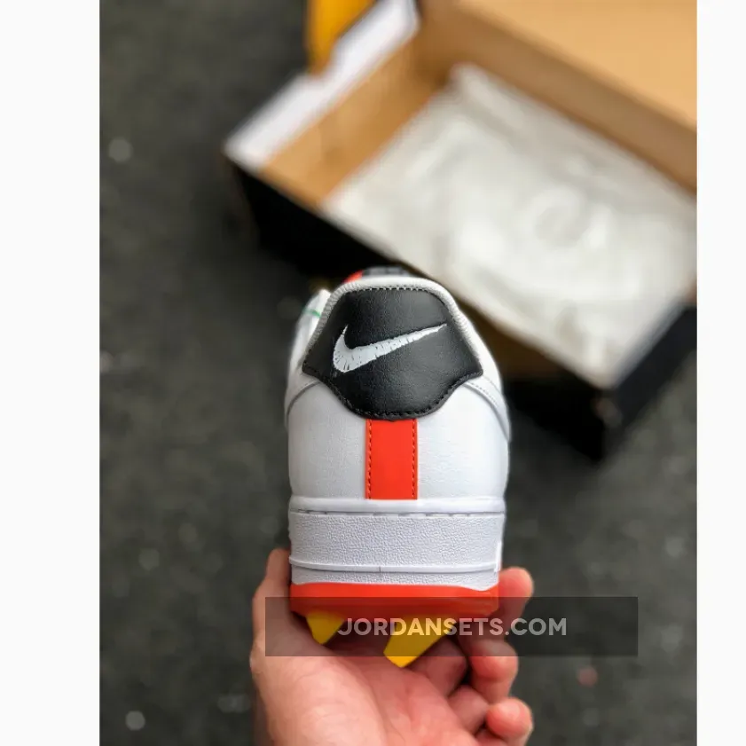 Nike Air Force 1 Low "NY v NY" White/Black-Orange Peel Nike Air Force 1 Low "NY v NY" White/Black-Orange Peel