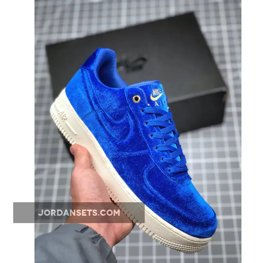 Nike Air Force 1 Low Premium "Velour" Blue Void