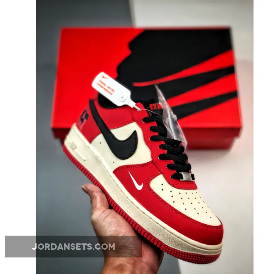 Nike Air Force 1 Low Red White Black